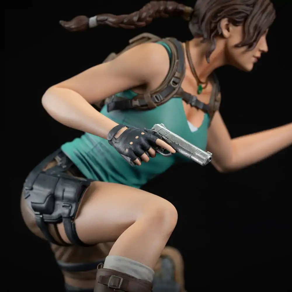 Tomb Raider PVC figúrka Lara Croft 24 cm termékfotó