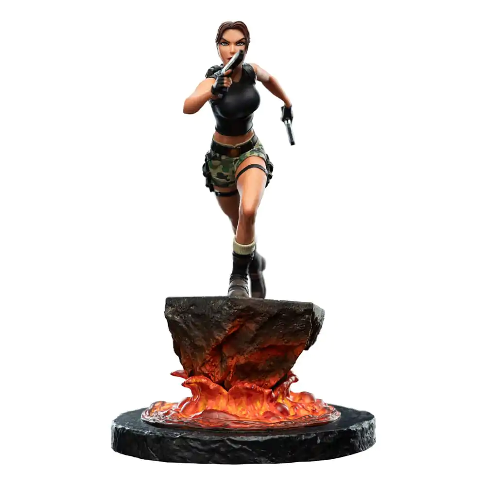 Tomb Raider Mini soška Lara Croft: The Sanctuary of Flame 18 cm produktová fotografia