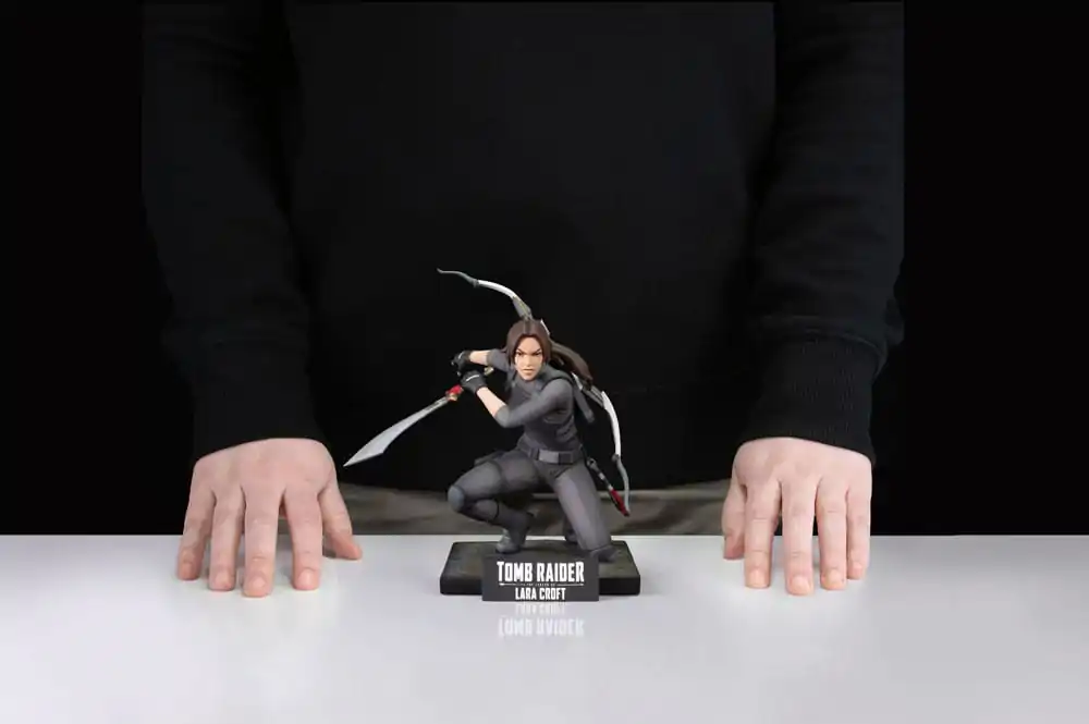Tomb Raider PVC socha The Legend of Lara Croft 19 cm produktová fotografia