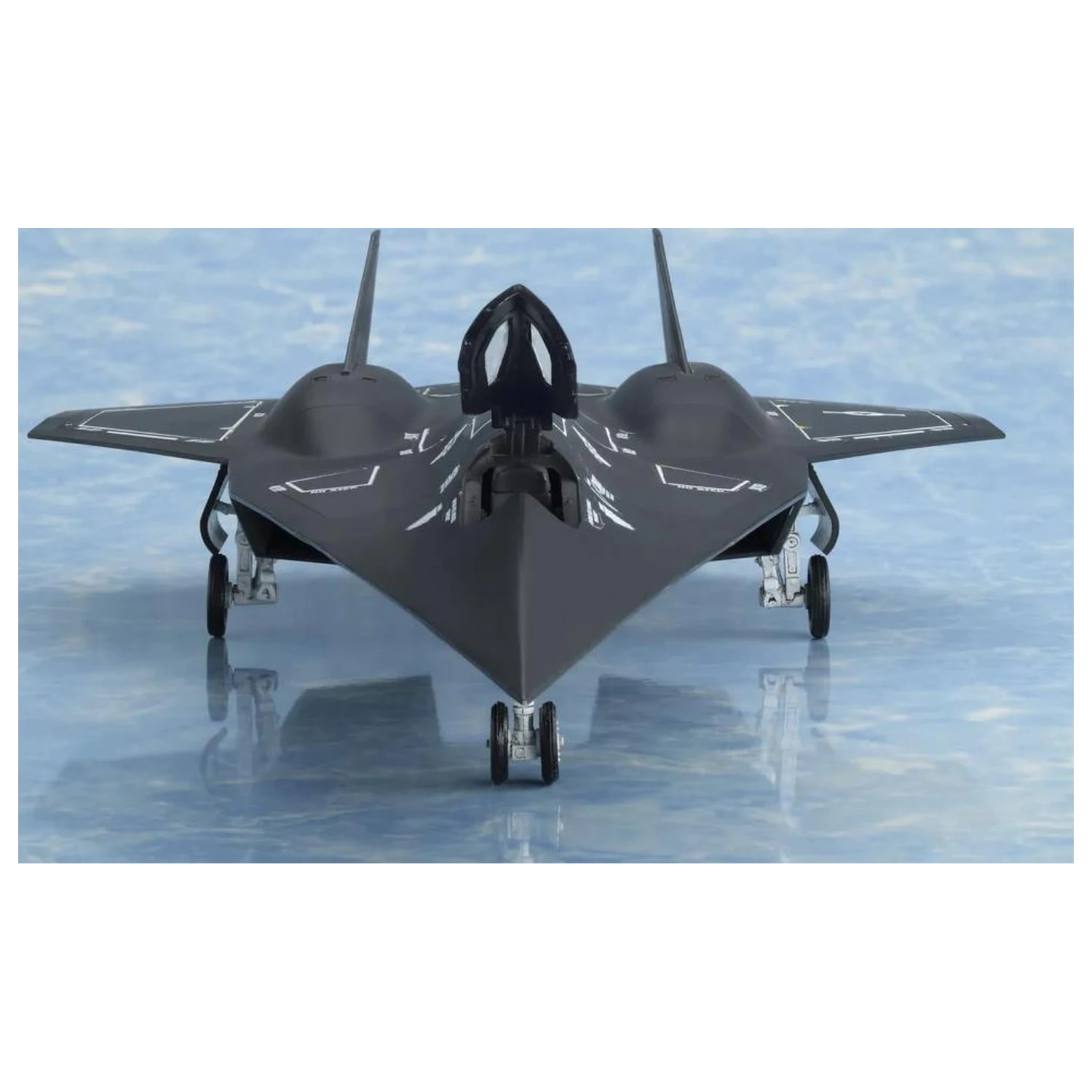 Top Gun: Maverick Darkstar Plastikový model 1/72 29 cm produktová fotografia