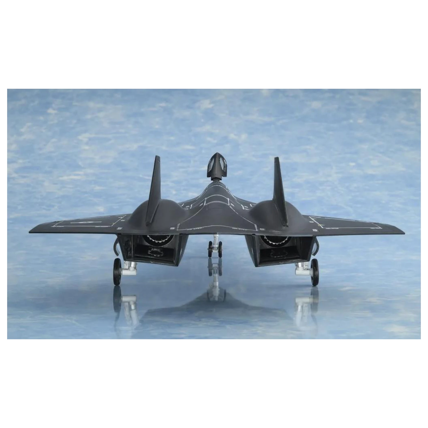 Top Gun: Maverick Darkstar Plastikový model 1/72 29 cm produktová fotografia