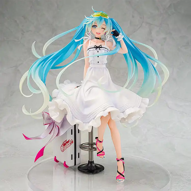 Hatsune Miku GT Project Original PVC socha 1/7 Vacation Style Ver. 24 cm produktová fotografia