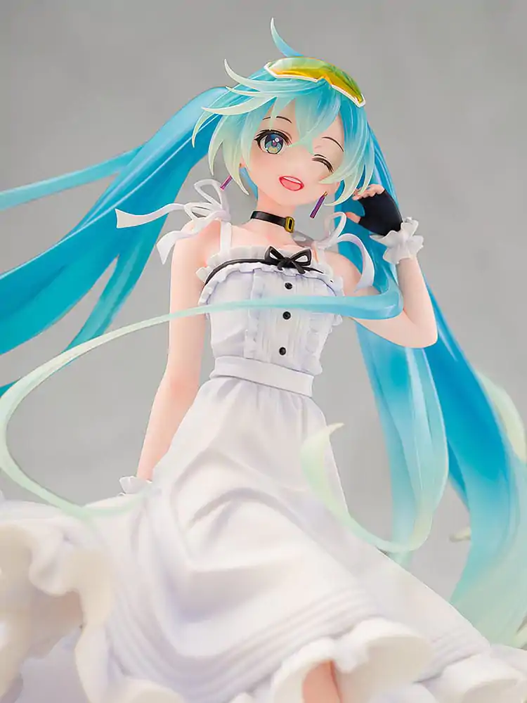 Hatsune Miku GT Project Original PVC socha 1/7 Vacation Style Ver. 24 cm produktová fotografia