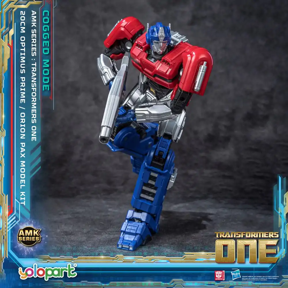 Transformers 8 AMK Series Plastic Model Kit Orion Pax 20 cm termékfotó