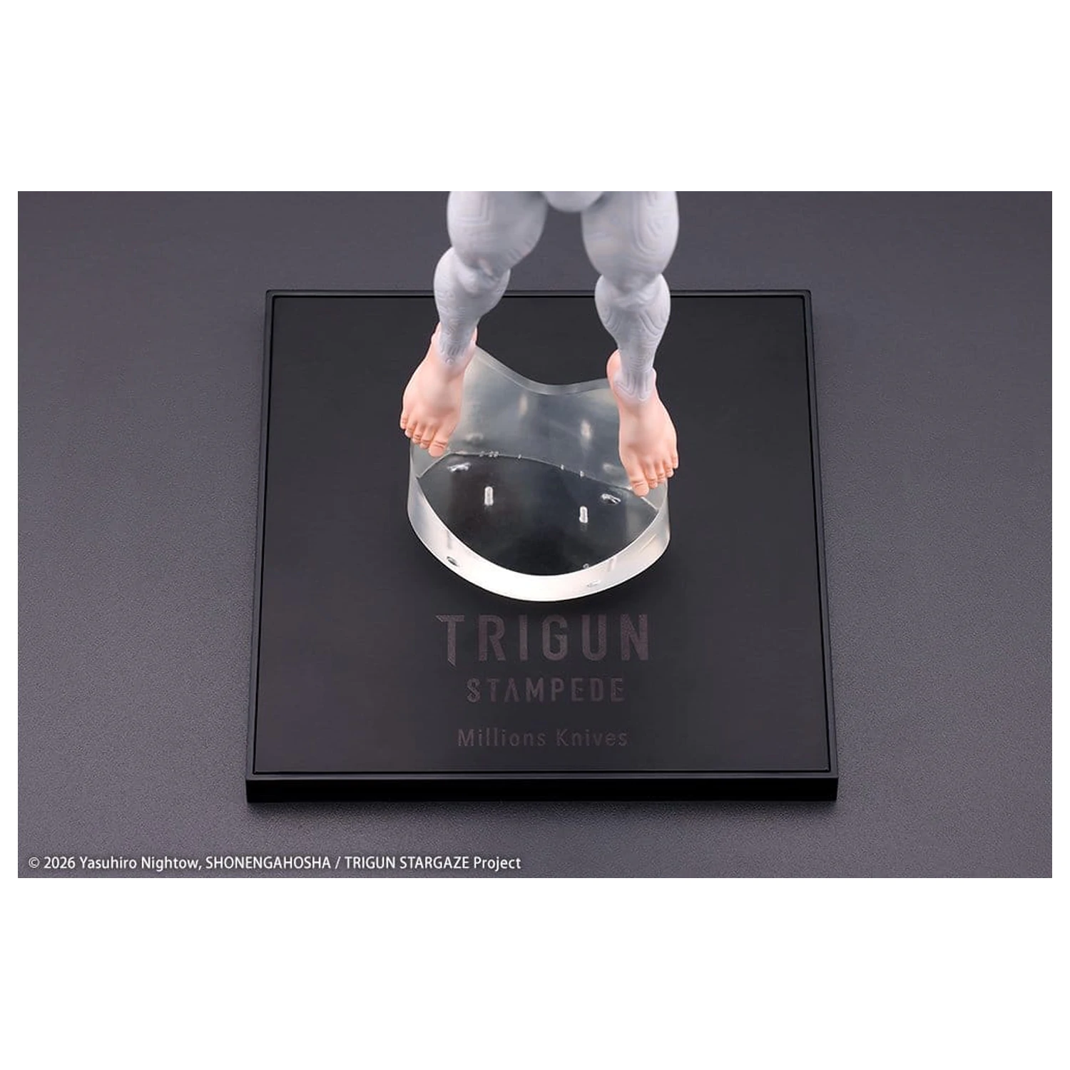 Trigun Oshi Works PVC figúrka 1/8 Millions Knives 27 cm produktová fotografia