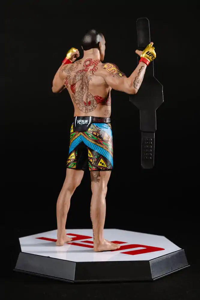 UFC Posed PVC socha Alex Pereira 18 cm produktová fotografia
