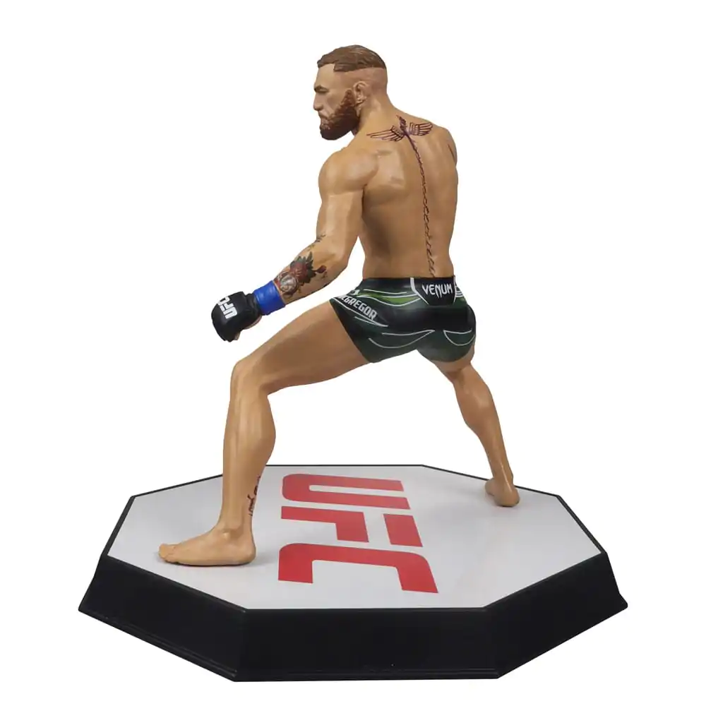 UFC Posed PVC soška Conor McGregor 18 cm termékfotó