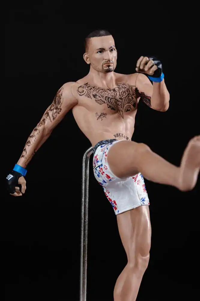 UFC Posed PVC Socha Max Holloway 18 cm produktová fotografia