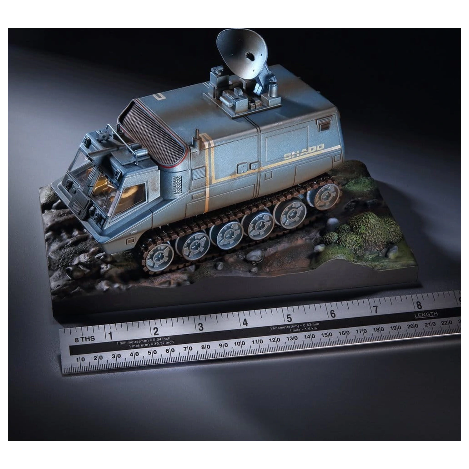 UFO Die-cast Model S.H.A.D.O. Mobile (s Radarom) 17 cm produktová fotografia