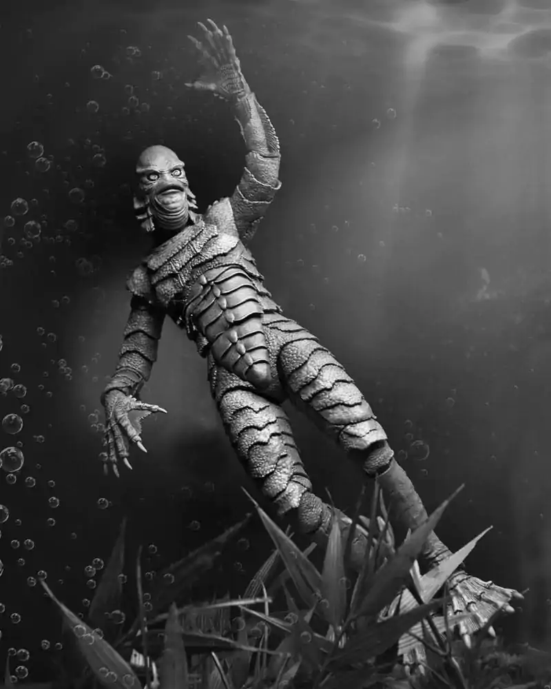 Univerzálne filmové príšery Akčná figúrka Ultimate Creature from the Black Lagoon (B&W) 18 cm termékfotó