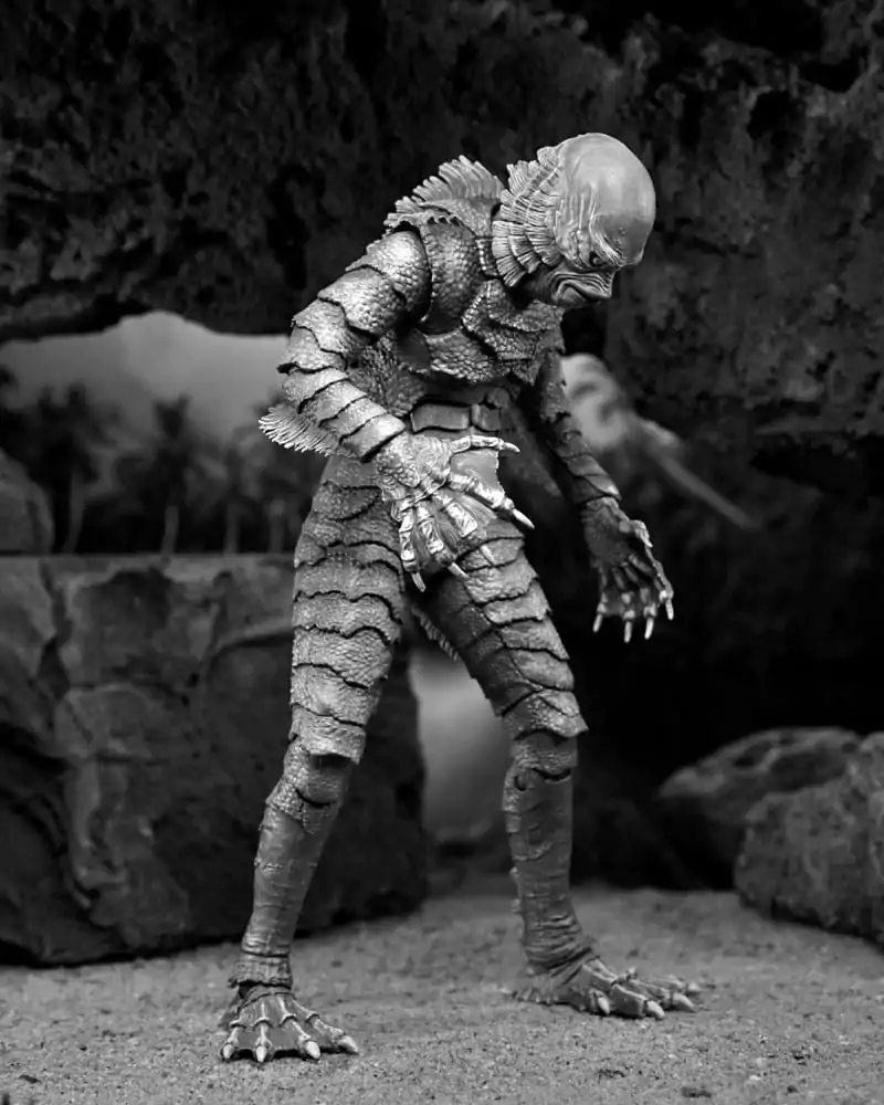 Univerzálne filmové príšery Akčná figúrka Ultimate Creature from the Black Lagoon (B&W) 18 cm termékfotó