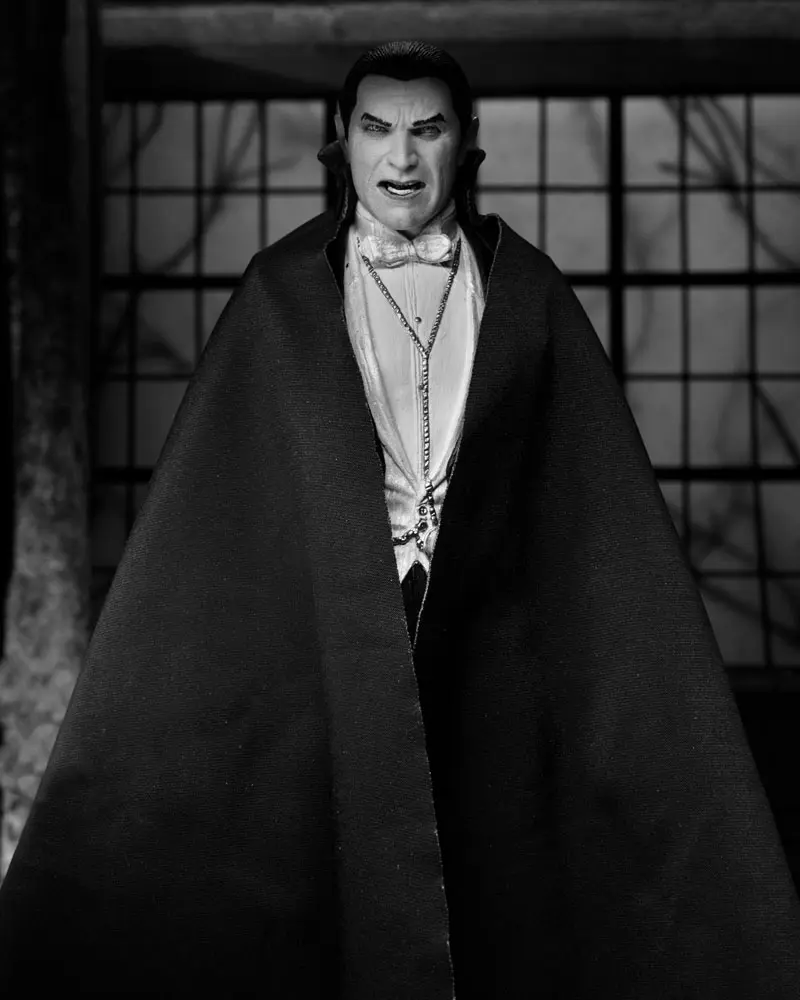 Universal Monsters Akčná figúrka Ultimate Dracula (Carfax Abbey) 18 cm termékfotó