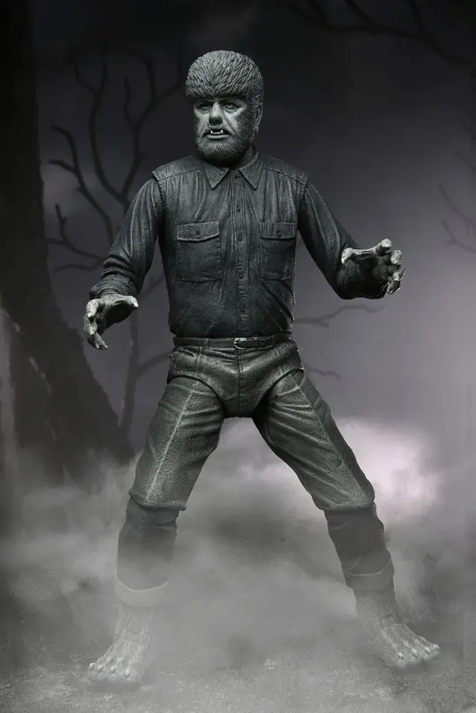 Universal Monsters Akčná figúrka Ultimate The Wolf Man (čierna a biela) 18 cm produktová fotografia
