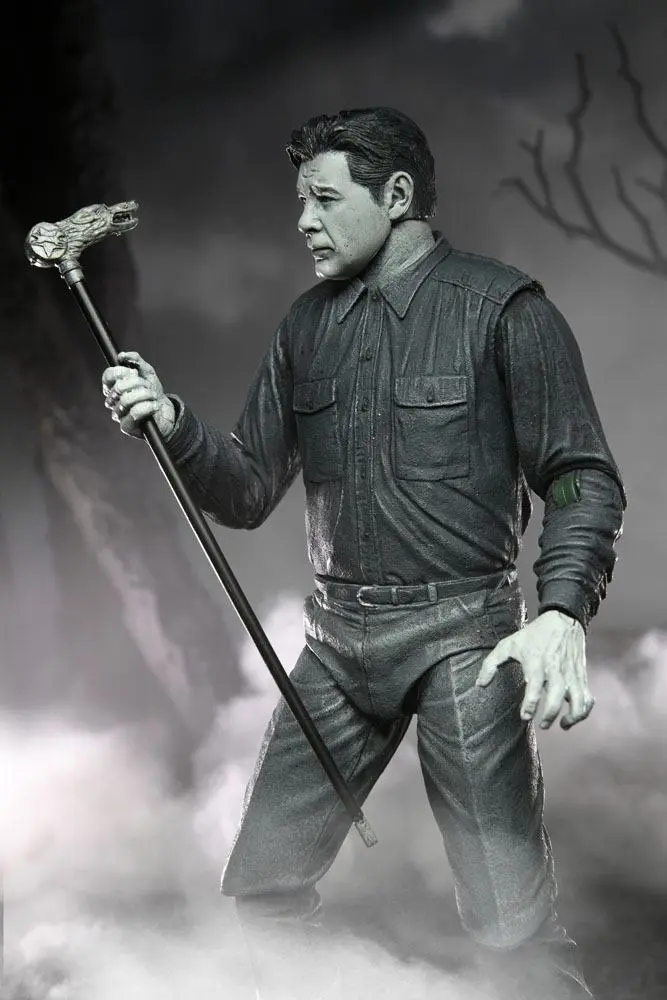 Universal Monsters Akčná figúrka Ultimate The Wolf Man (čierna a biela) 18 cm produktová fotografia