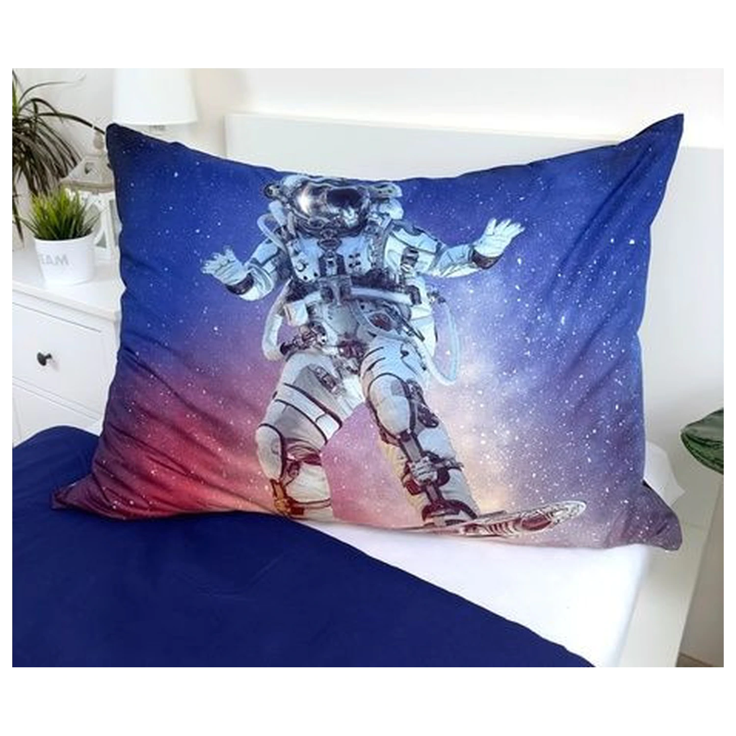 Astronaut Surf Microfiber obliečka na paplón produktová fotografia