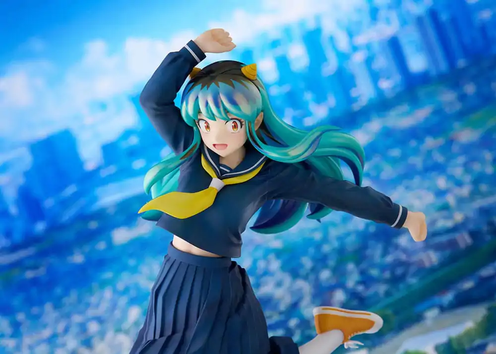 Urusei Yatsura Socha figúrka PVC 1/7 Lum Uniform Ver. 28 cm termékfotó