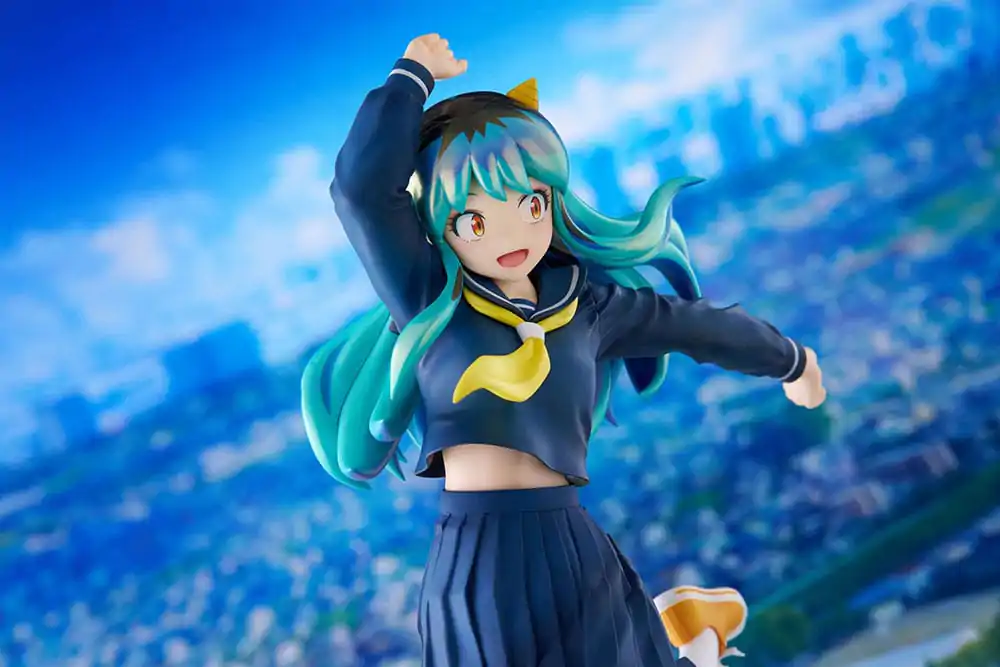 Urusei Yatsura Socha figúrka PVC 1/7 Lum Uniform Ver. 28 cm termékfotó