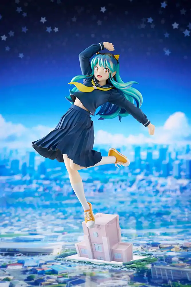 Urusei Yatsura Socha figúrka PVC 1/7 Lum Uniform Ver. 28 cm termékfotó