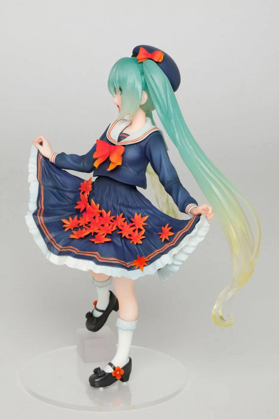 Vocaloid PVC socha Hatsune Miku 3rd Season Autumn Ver. (re-sales) 18 cm produktová fotografia