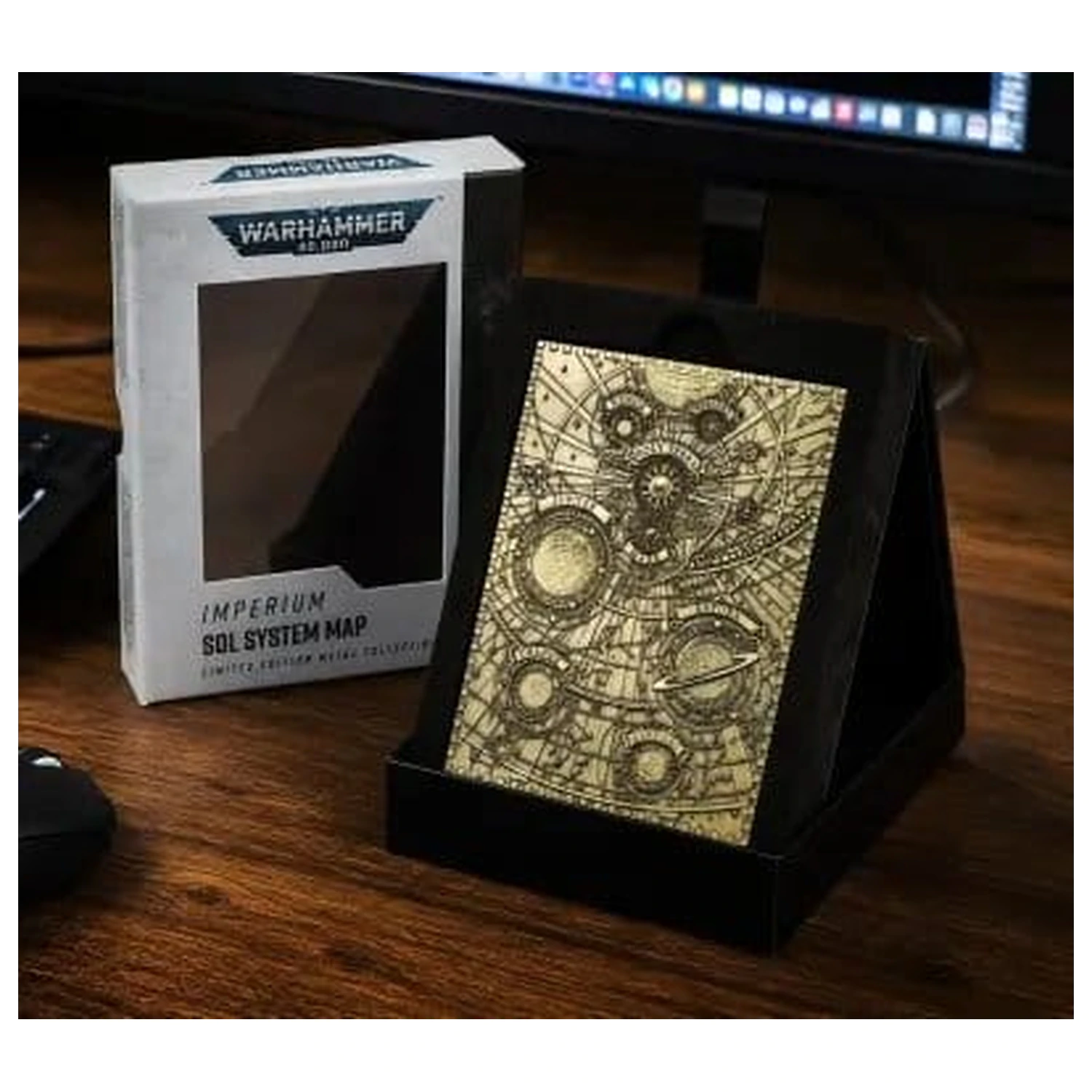 Warhammer 40,000 kovová mapa Sol System produktová fotografia