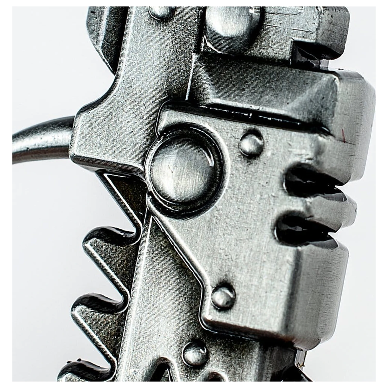 Warhammer 40,000 Otvárač na fľaše Chaos Chainsword produktová fotografia