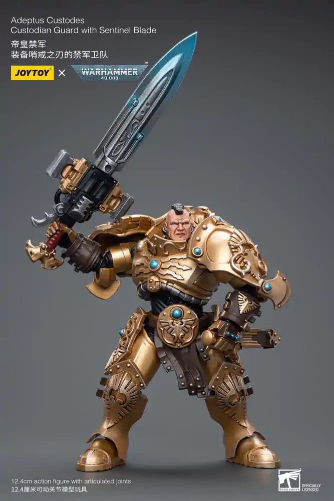 Warhammer 40k Akčná figúrka 1/18 Adeptus Custodes Custodian Guard with Sentinel Blade produktová fotografia