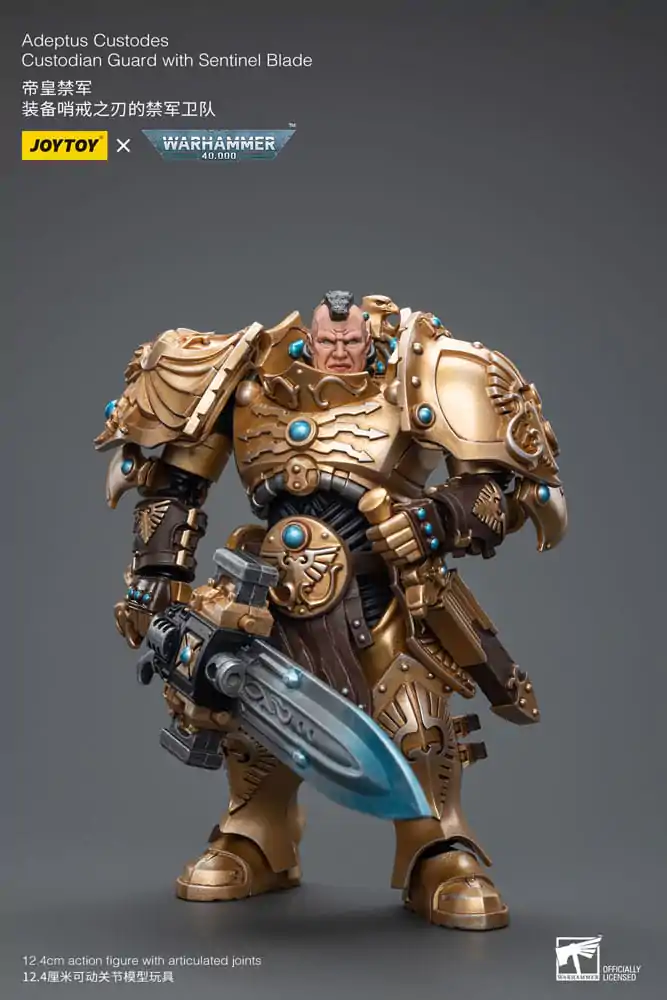 Warhammer 40k Akčná figúrka 1/18 Adeptus Custodes Custodian Guard with Sentinel Blade produktová fotografia