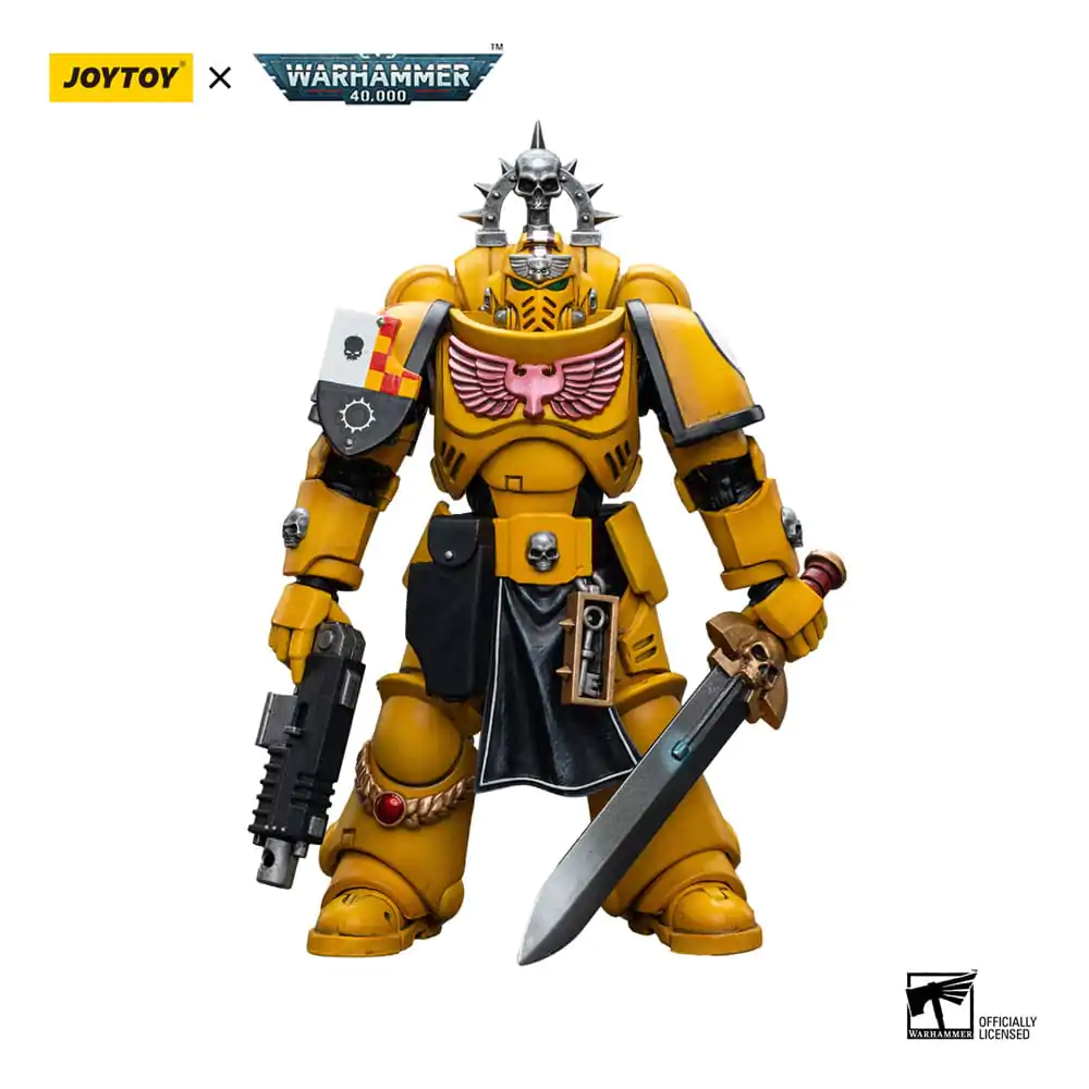 Warhammer 40k Akčná figúrka 1/18 Imperial Fists Lieutenant s Power Sword 12 cm produktová fotografia