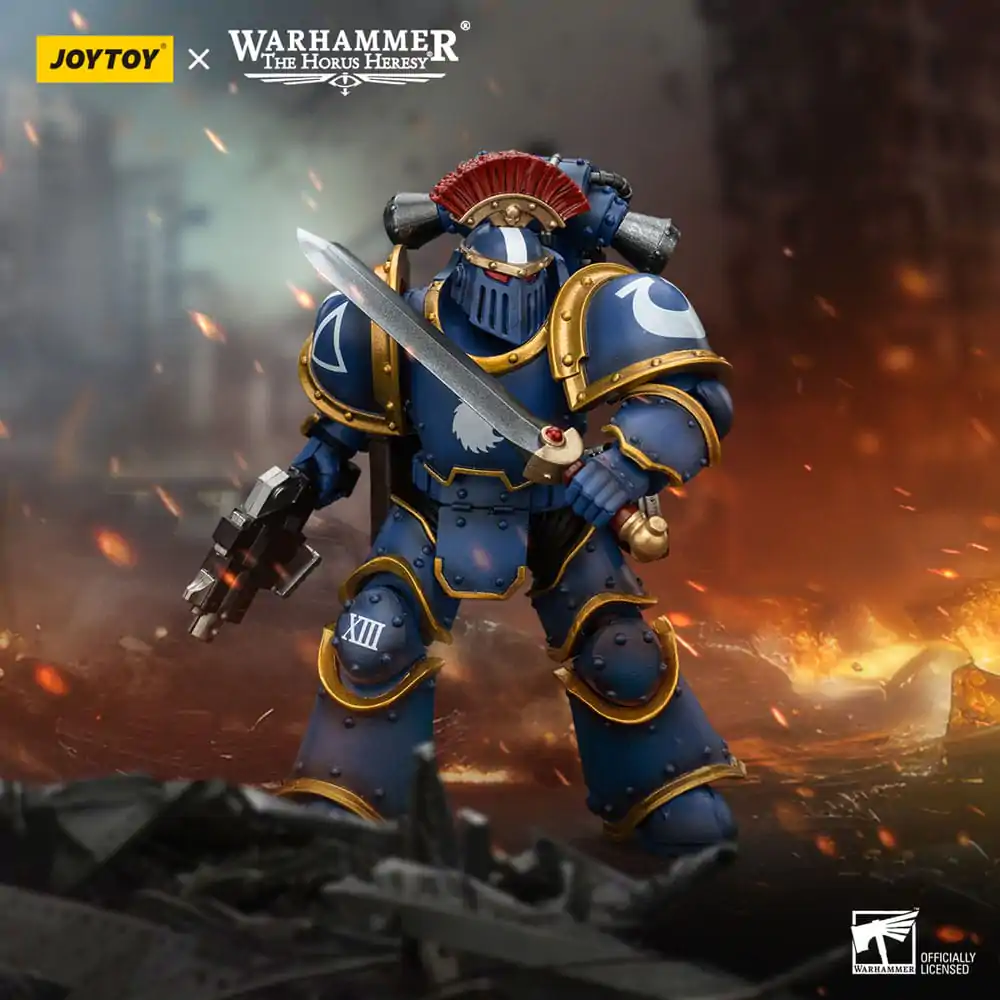 Warhammer The Horus Heresy Akčná figúrka 1/18 Ultramarines Legion MKIII Taktická čata Seržant s energetickým mečom 12 cm termékfotó