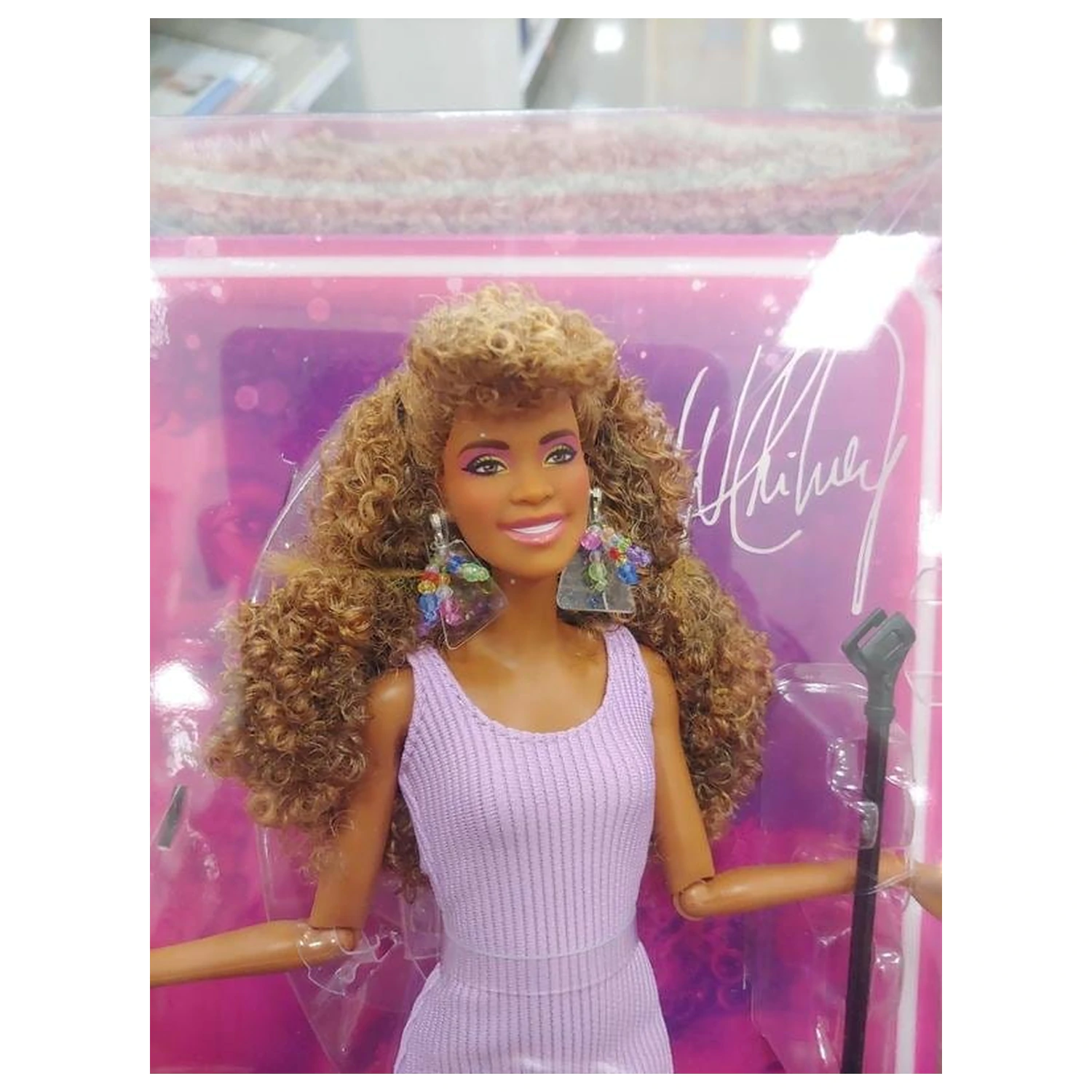 Whitney Houston Barbie Signature Doll I Wanna Dance with Somebody produktová fotografia