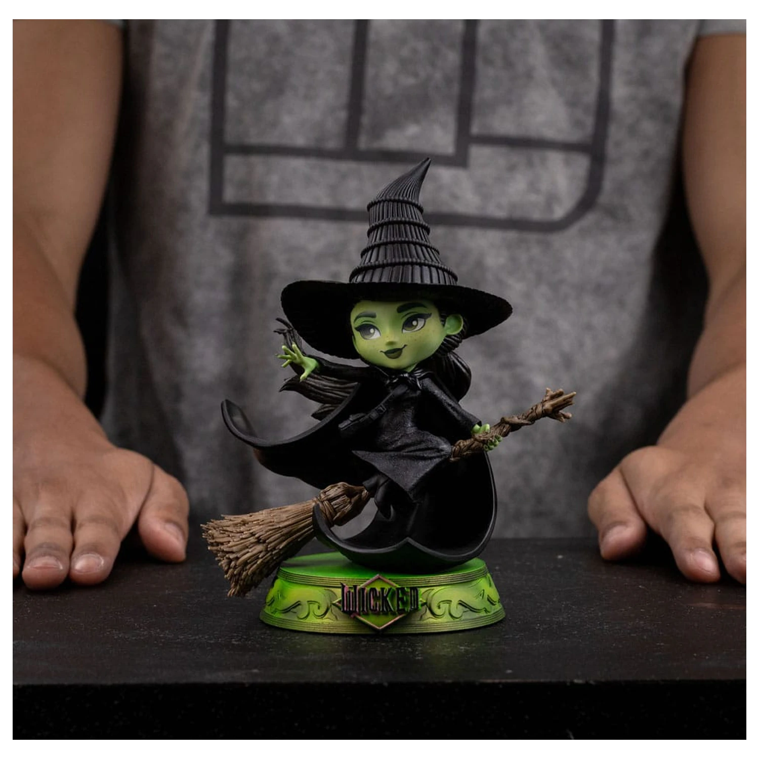 Wicked Mini Co. PVC figúrka Elphaba 18 cm produktová fotografia