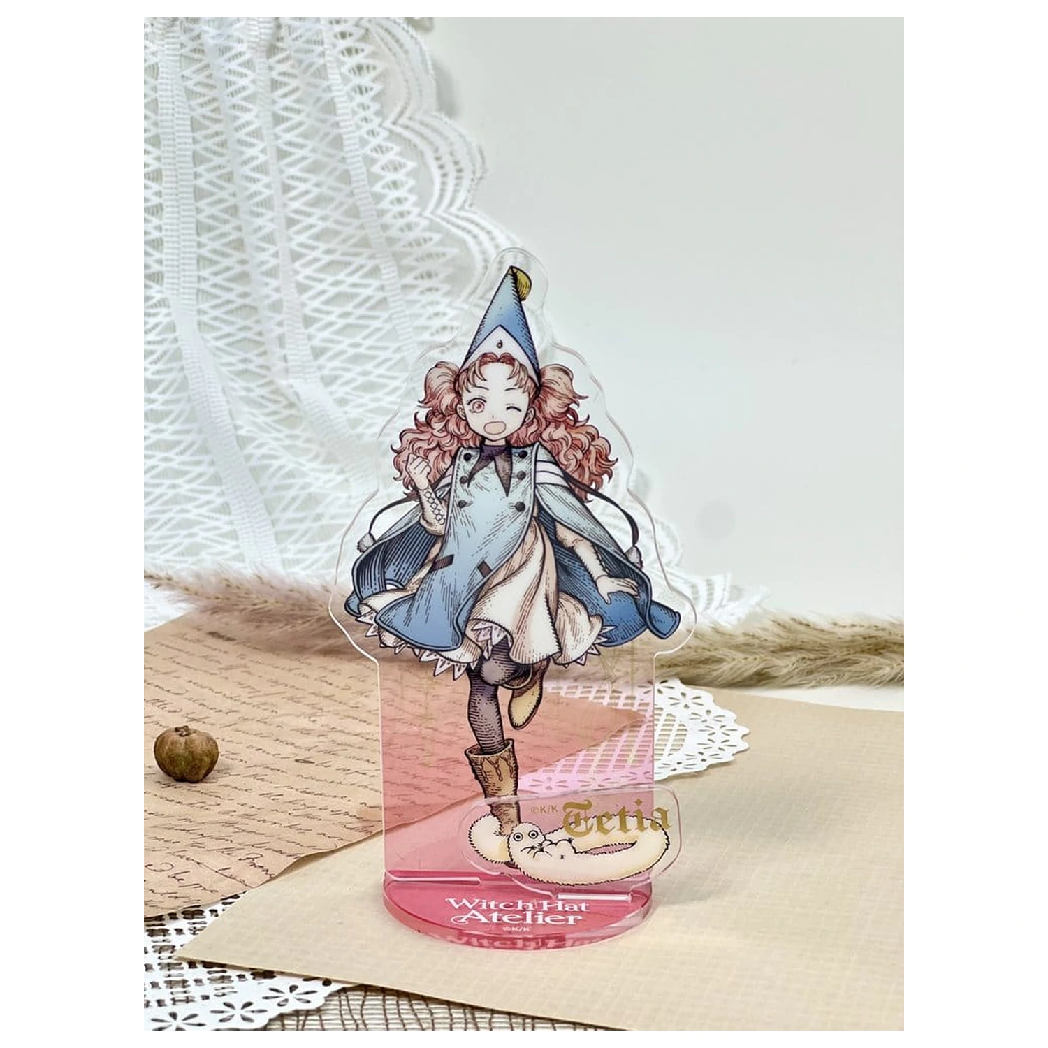 Witch Hat Atelier akrylová figúrka Tetia produktová fotografia