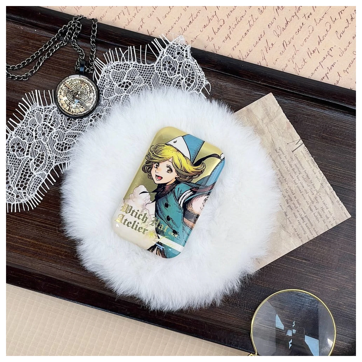 Witch Hat Atelier Pin Coco produktová fotografia