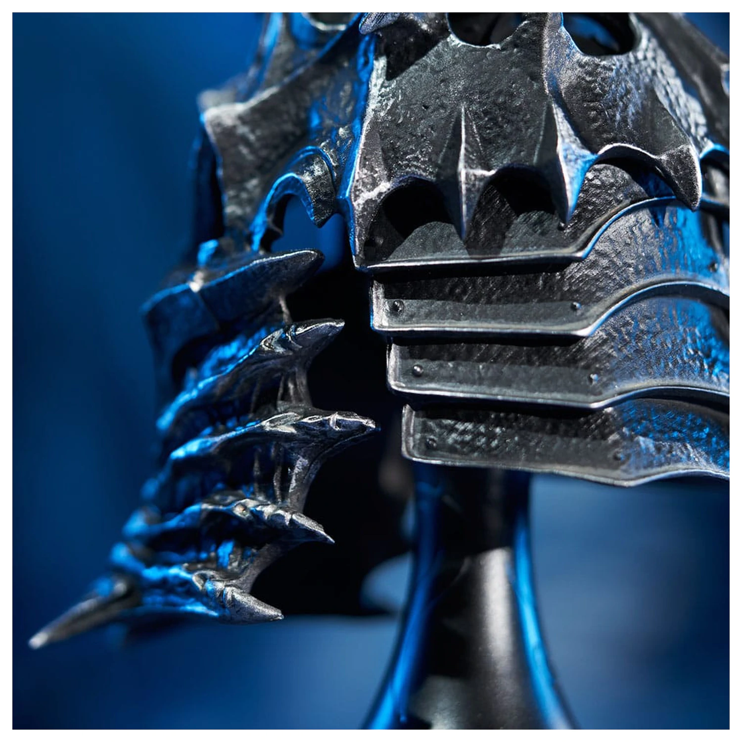 World of Warcraft replika Helma dominancie (Zberateľská edícia) 24 cm produktová fotografia