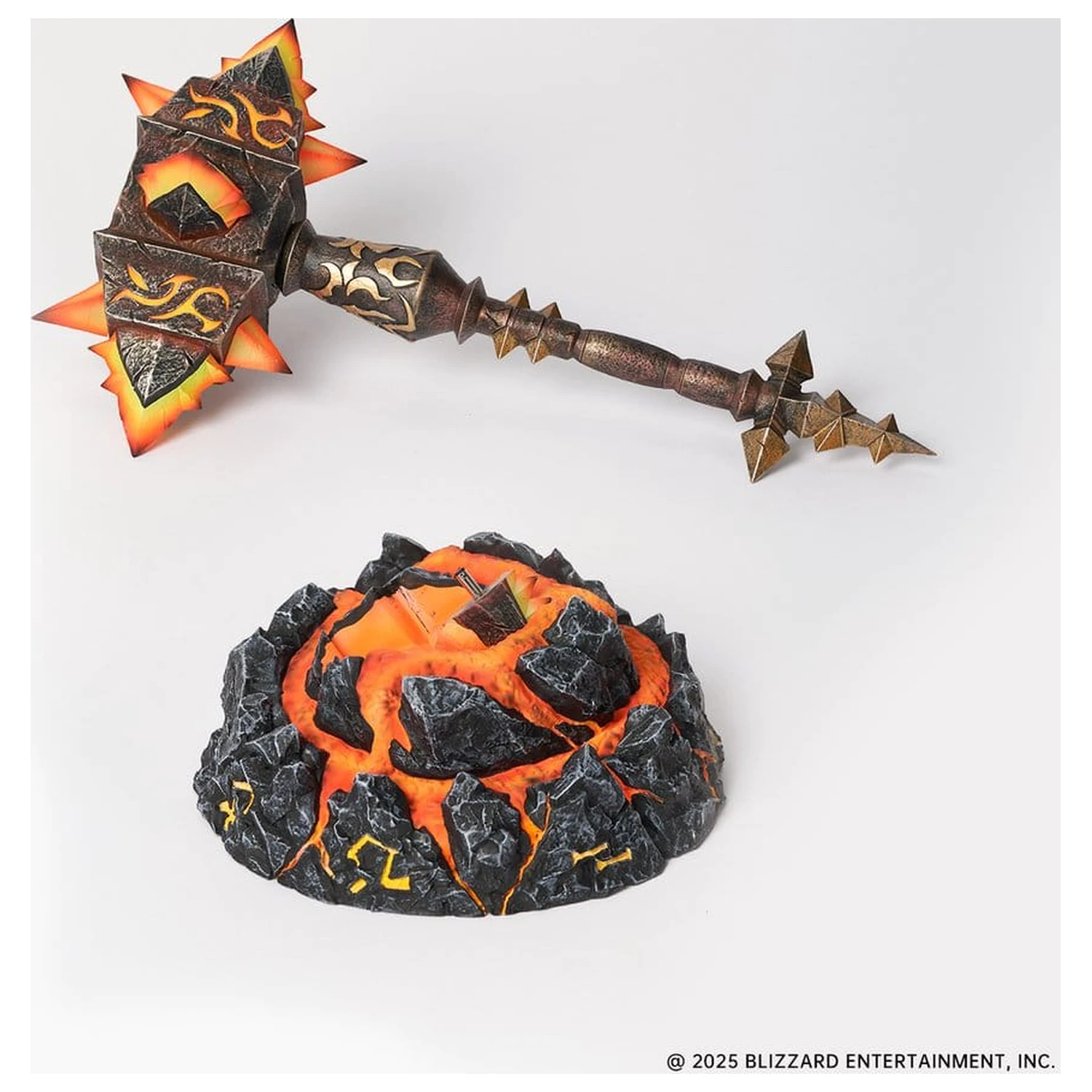 World of Warcraft Replika Sulfuras, Hand of Ragnaros 25 cm produktová fotografia