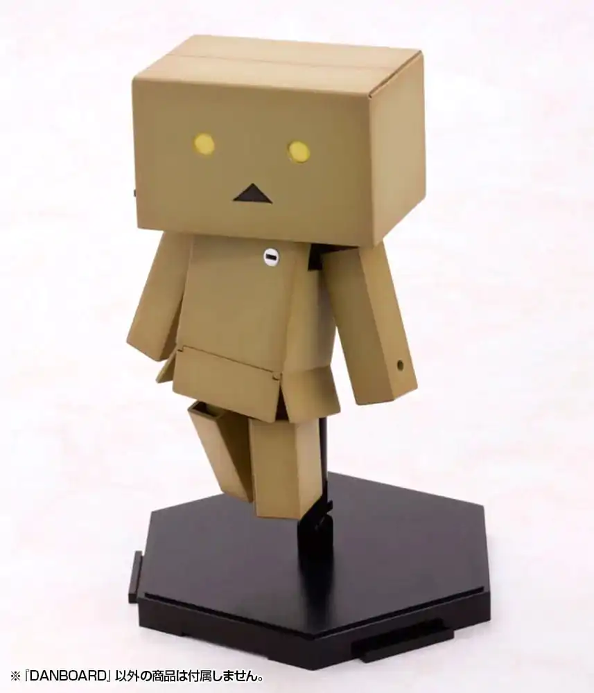 Yotsubato! Plastová modelová stavebnica Danboard 13 cm produktová fotografia