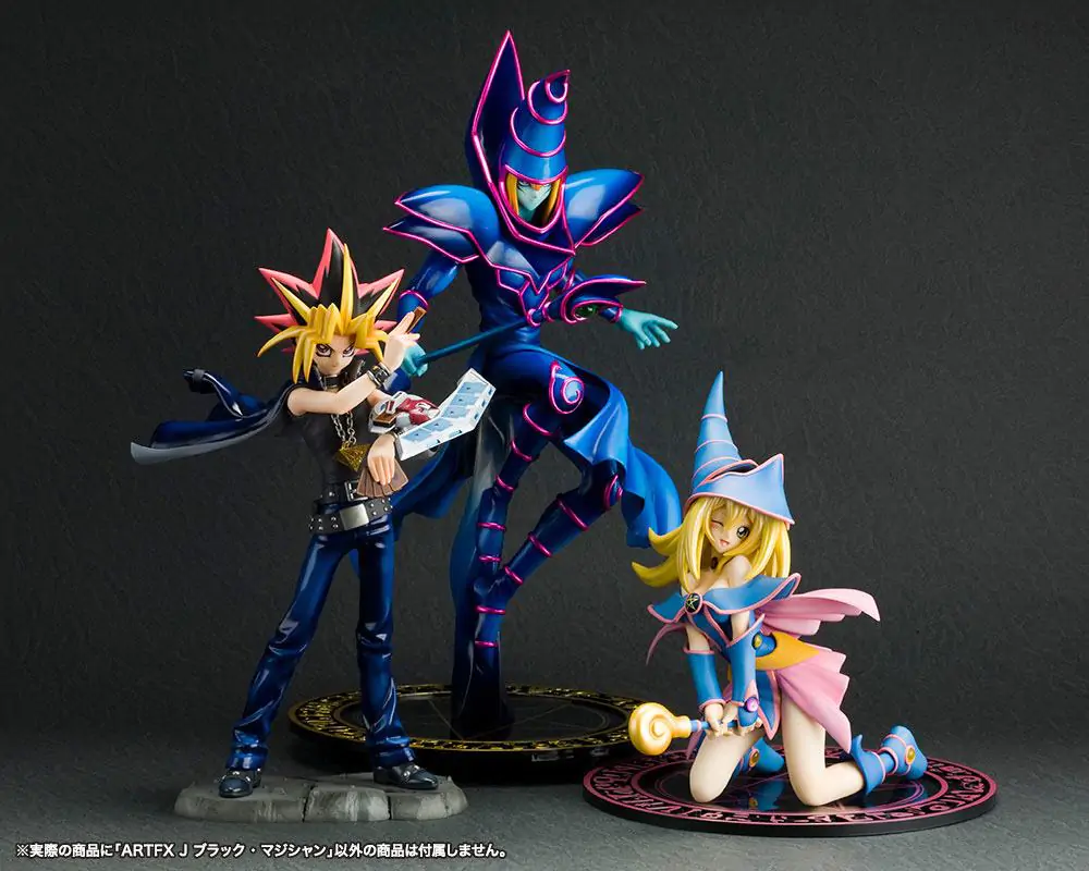 Yu-Gi-Oh! ARTFX J Socha 1/7 Dark Magician 30 cm produktová fotografia