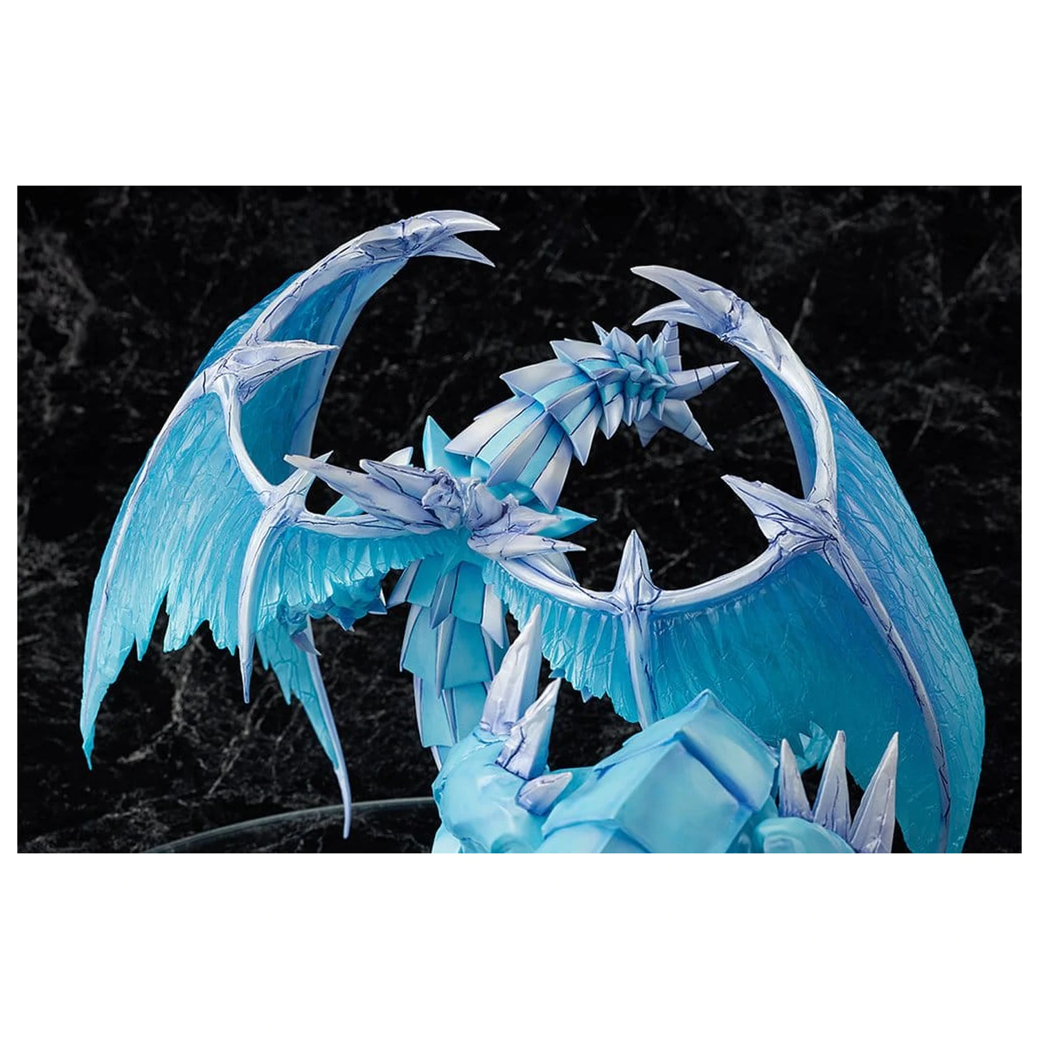 Yu-Gi-Oh! Card Game Monster Figure Collection PVC figúrka Brionac, Dragon of the Ice Barrier 26 cm produktová fotografia