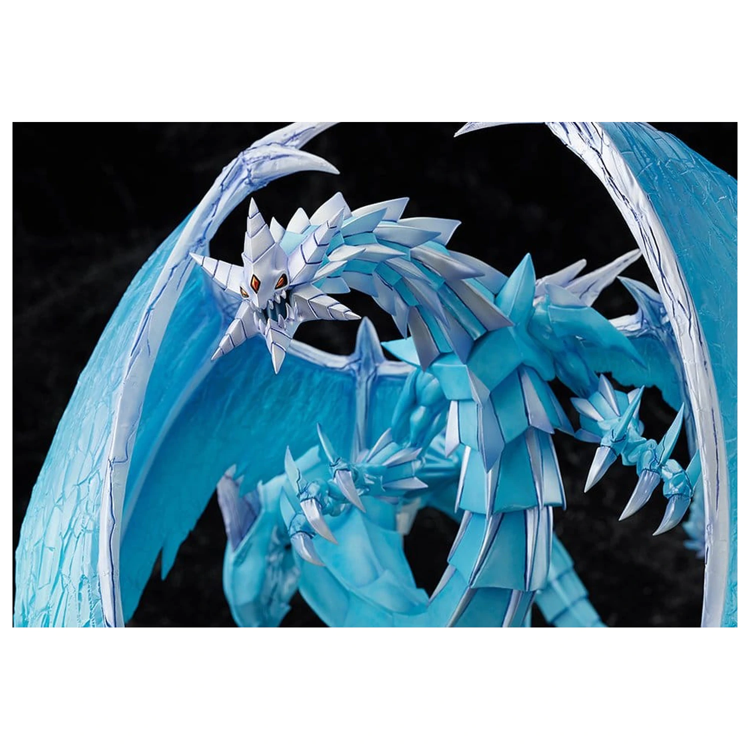 Yu-Gi-Oh! Card Game Monster Figure Collection PVC figúrka Brionac, Dragon of the Ice Barrier 26 cm produktová fotografia