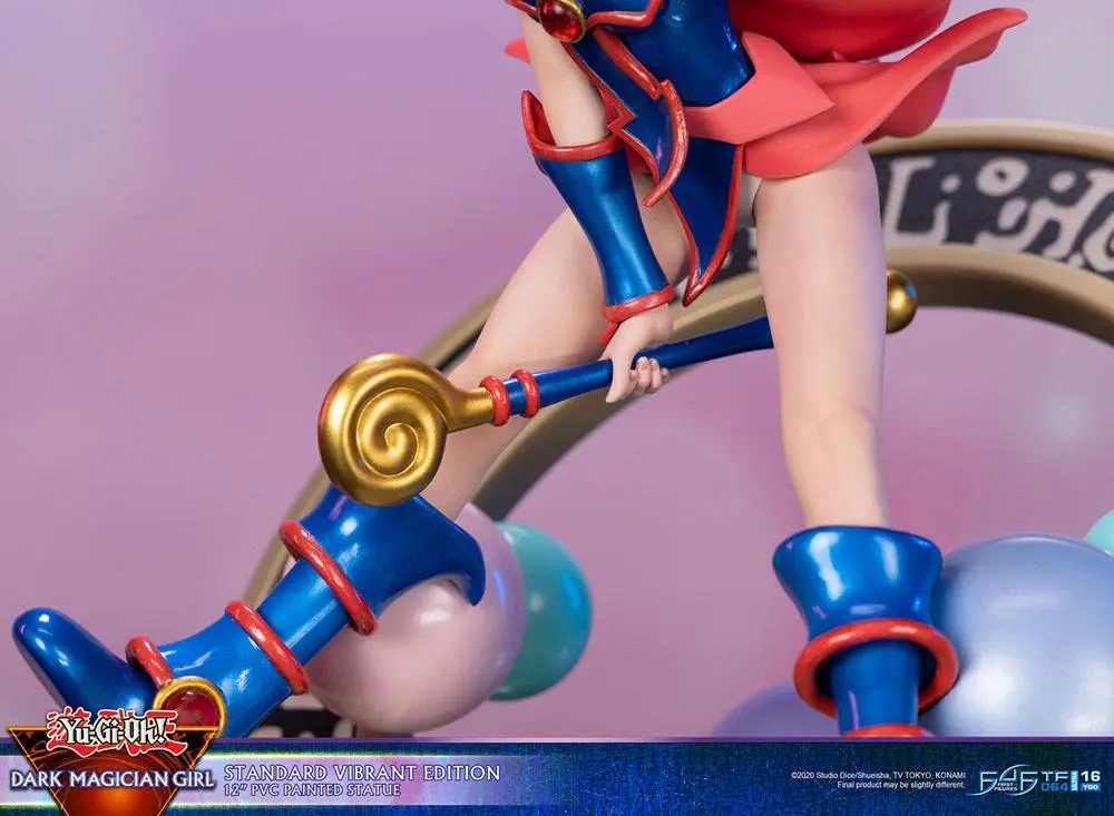 Yu-Gi-Oh! PVC Socha Dark Magician Girl Standard Vibrant Edition 30 cm produktová fotografia