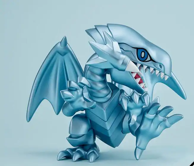 Yu-Gi-Oh! Duel Monsters Megatoon PVC soška Blue Eyes White Dragon 12 cm termékfotó