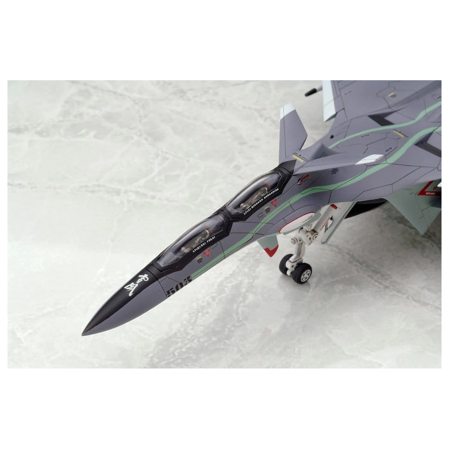 Yukikaze Fairy Air Force Taktický Prieskumný Model Kit 1/100 FFR-31MR/D Super Sylph Yukikaze Renewal Ver. 22 cm produktová fotografia