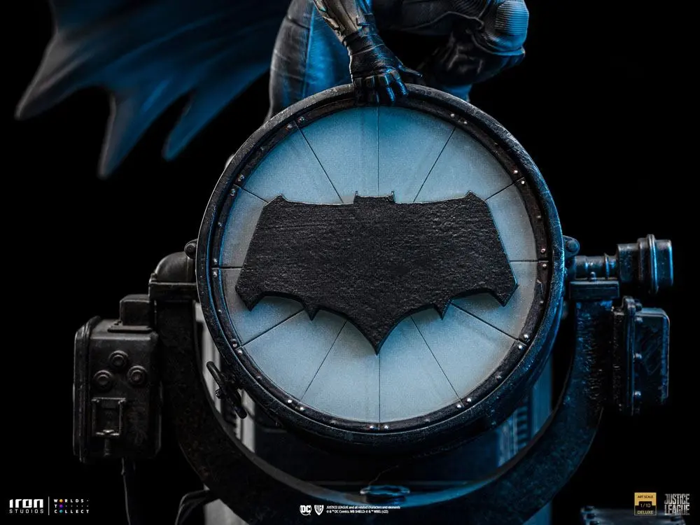 Zack Snyder's Justice League Deluxe Art Scale Socha 1/10 Batman na Batsignale 28 cm produktová fotografia