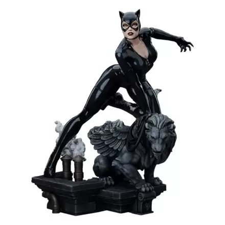 DC Comics Maquette 1/6 Catwoman 35 cm termékfotója