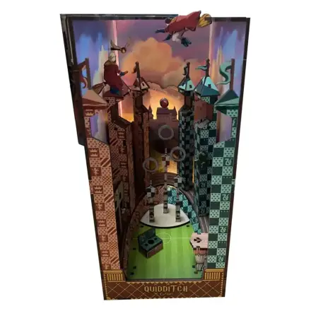 Harry Potter Tiny Adventures Knižná Zarážka Mini Dioráma Quidditchové ihrisko 23 cm produktová fotografia