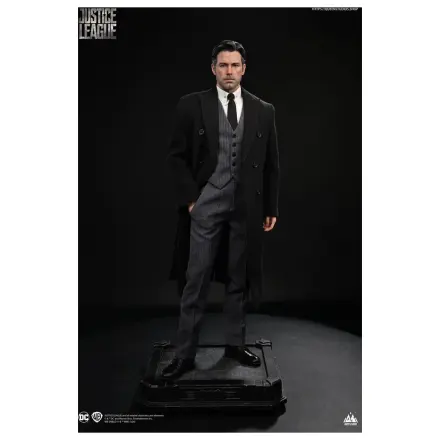 Justice League Socha 1/4 Bruce Wayne (Ben Affleck) 51 cm produktová fotografia