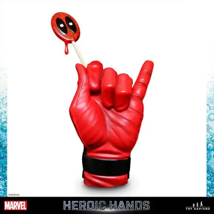 Marvel Heroic Hands Life-Size Statue #3A Deadpool 25 cm termékfotója