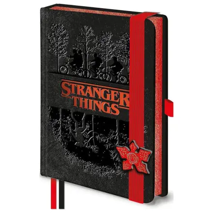 Stranger Things A5 prémiový zápisník produktová fotografia
