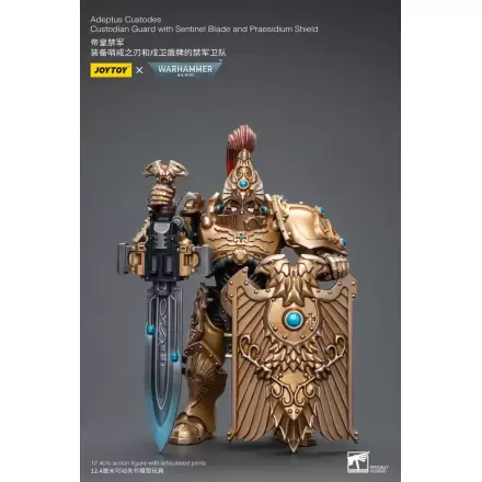 Warhammer 40k akčná figúrka 1/18 Adeptus Custodes Custodian Guard s Sentinel Blade a Praesidium Shield produktová fotografia